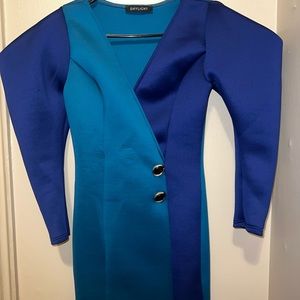 Women long sleeves dress